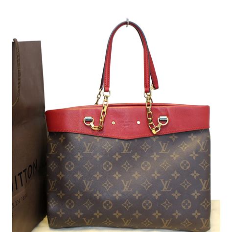 louis vuitton pallas handbag|Louis Vuitton pallas shopper.